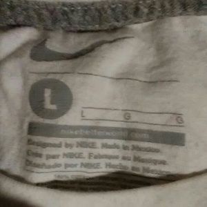Nike Shirt white with a photo picture on front